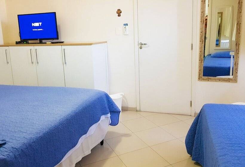 标准三人间, Videiras Palace