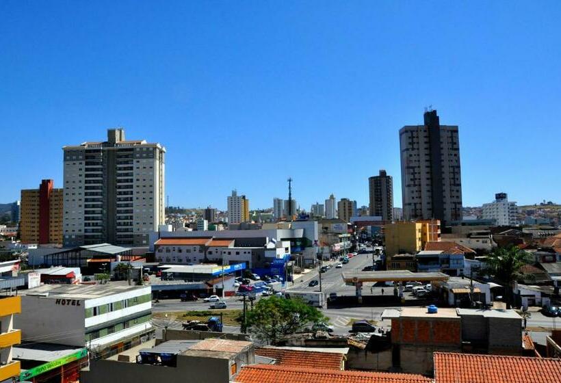 غرفة قياسية, Ze Maria