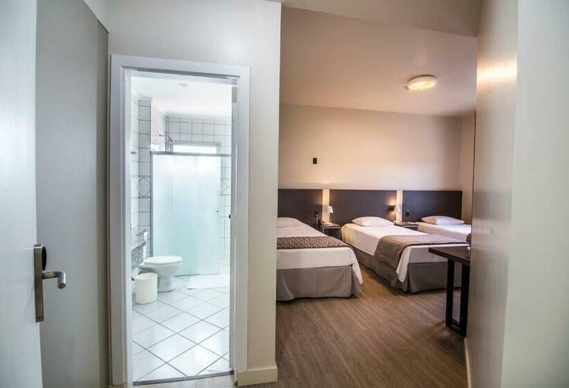 חדר דלוקס לשלושה, Jr Hotel Marilia