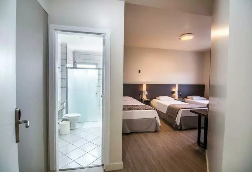 اتاق لوکس سه تخته, Jr Hotel Marilia