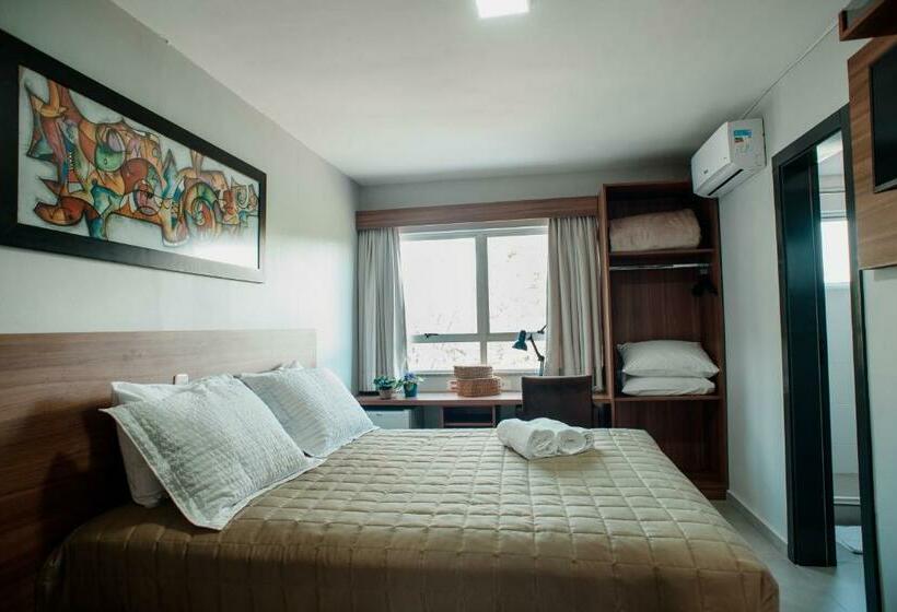 Номер Стандарт, Vallér Montanha