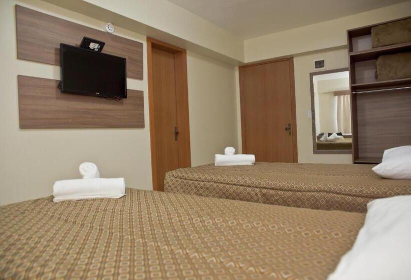 Номер Стандарт Трехместный, Vallér Montanha