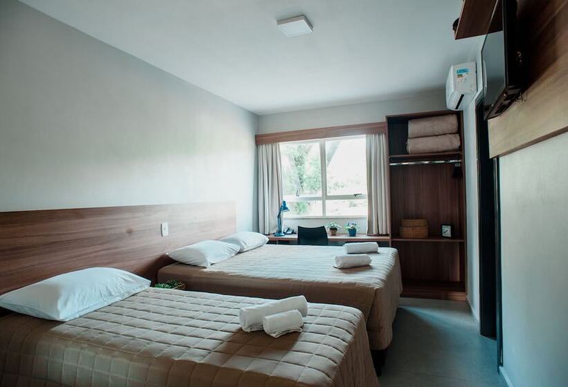 Номер Стандарт Трехместный, Vallér Montanha