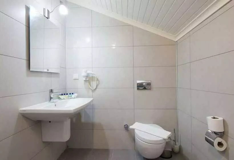 Quarto Ático, Datca Beyaz Ev