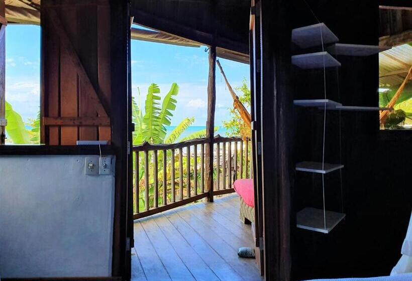 Triple Room Sea View, Pousada Tãnara