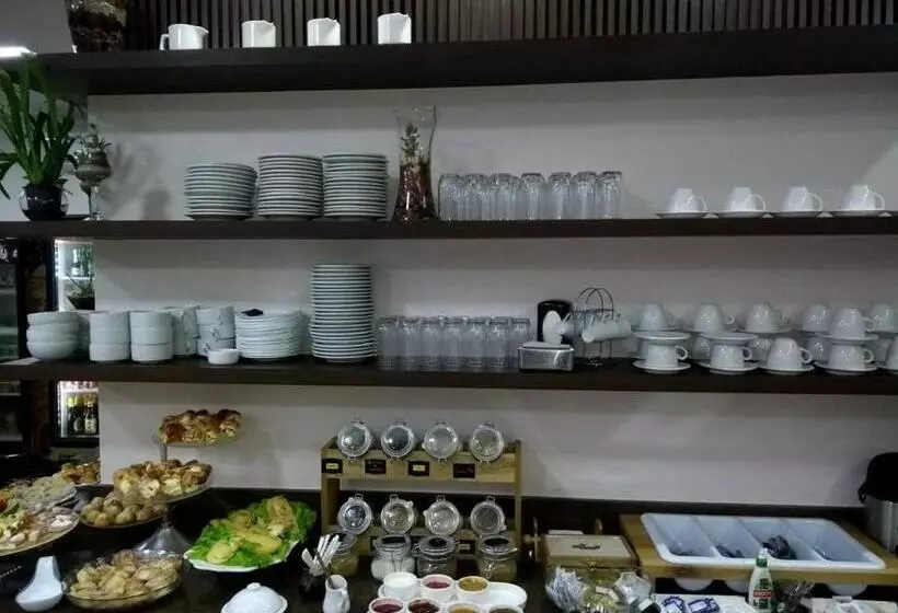 エクゼクティブスイート, Cafe Palace