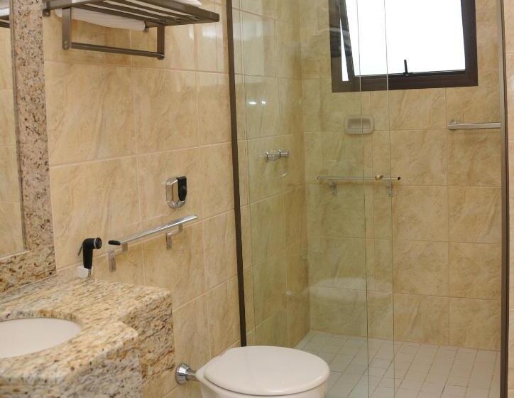 חדר סטנדרט לארבעה, Central Parque