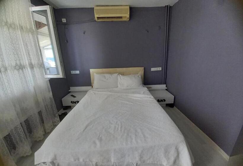 Номер Deluxe Вид на Море с Балконом, Dilmac