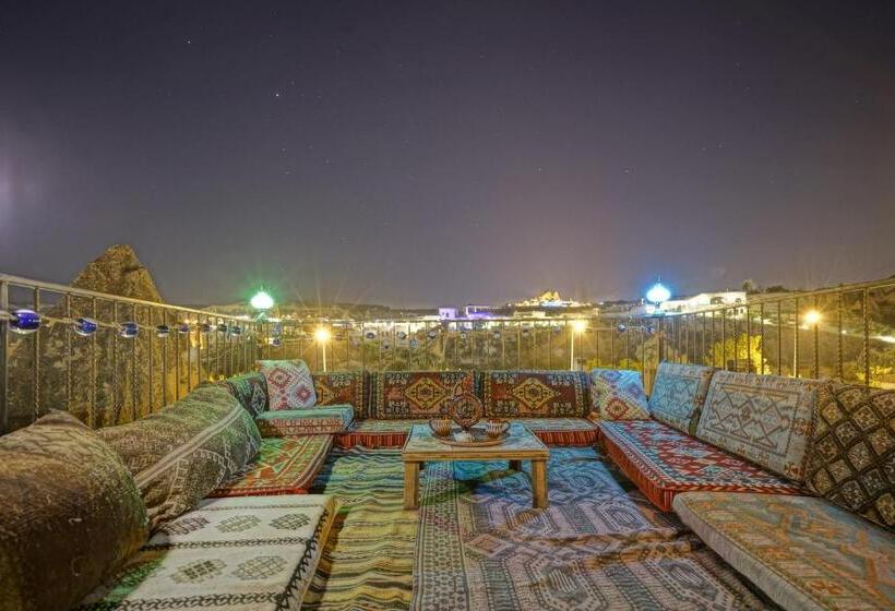 اتاق استاندارد سه نفره, Goreme Art Stone