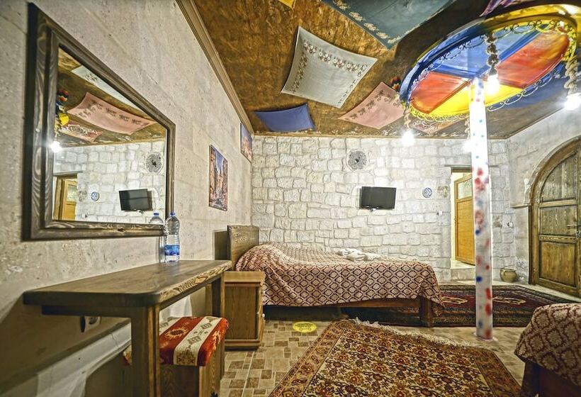 Номер Стандарт, Goreme Art Stone