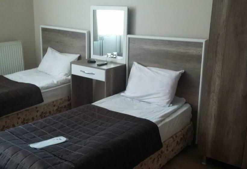 غرفة قياسية, Kervansaray