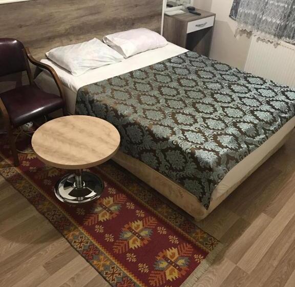 غرفة قياسية, Kervansaray