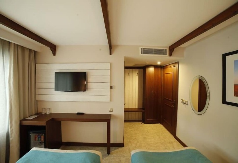 اتاق لوکس, Milestone1915