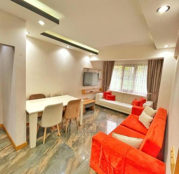 דירת חדר בקומת קרקע, My Home Uzungol