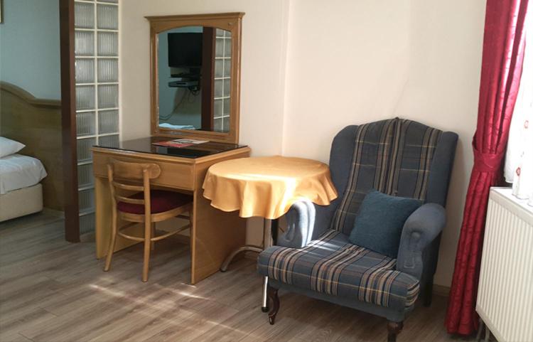 سوییت خانوادگی, Nil