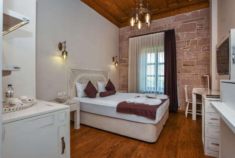 غرفة ديلوكس, Orchis