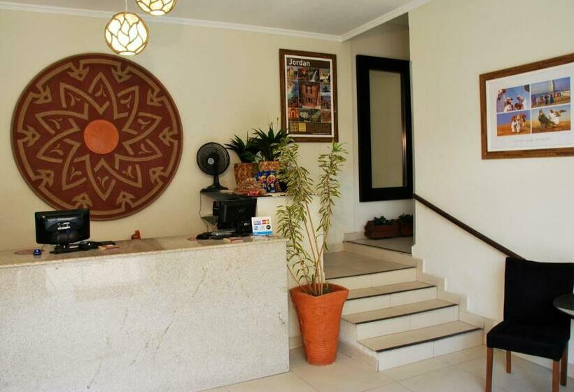 غرفة قياسية فردية, Oriente