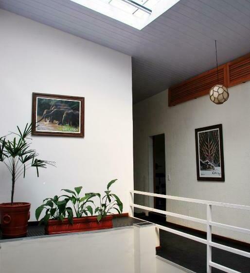 غرفة قياسية فردية, Oriente