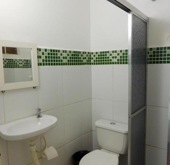 غرفة قياسية, Oriente