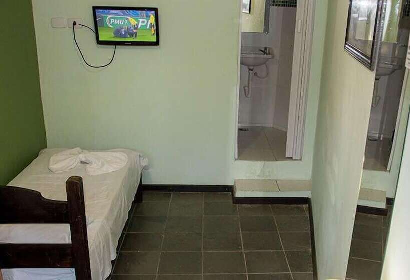 غرفة قياسية, Oriente