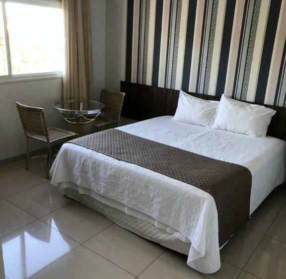 标准单人间, Premier Pallace