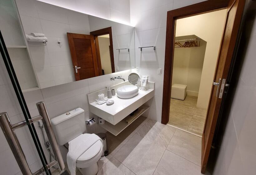 豪华套房, Saison Resort & Spa