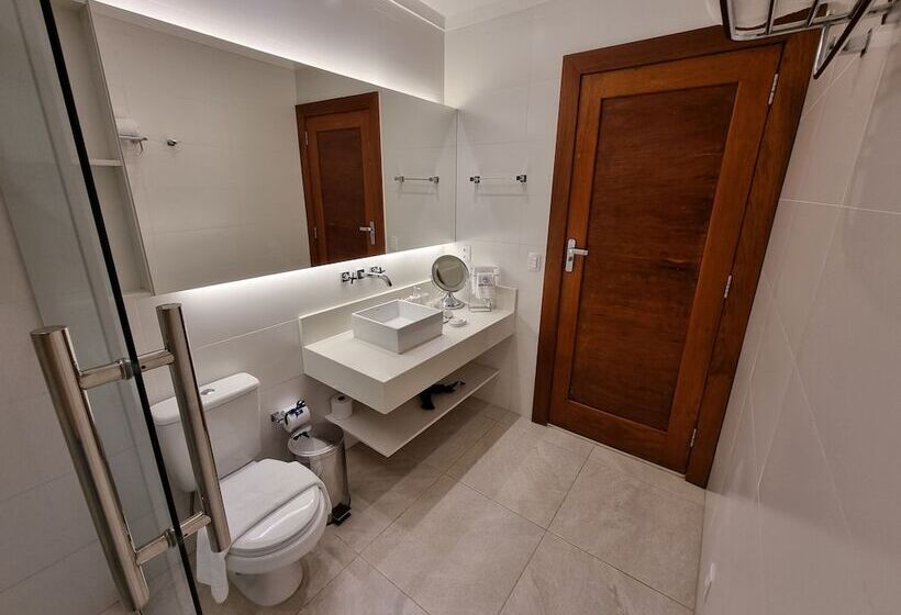 豪华套房, Saison Resort & Spa