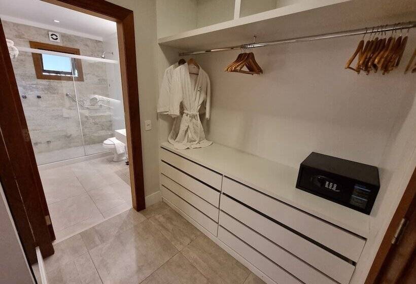 豪华套房, Saison Resort & Spa