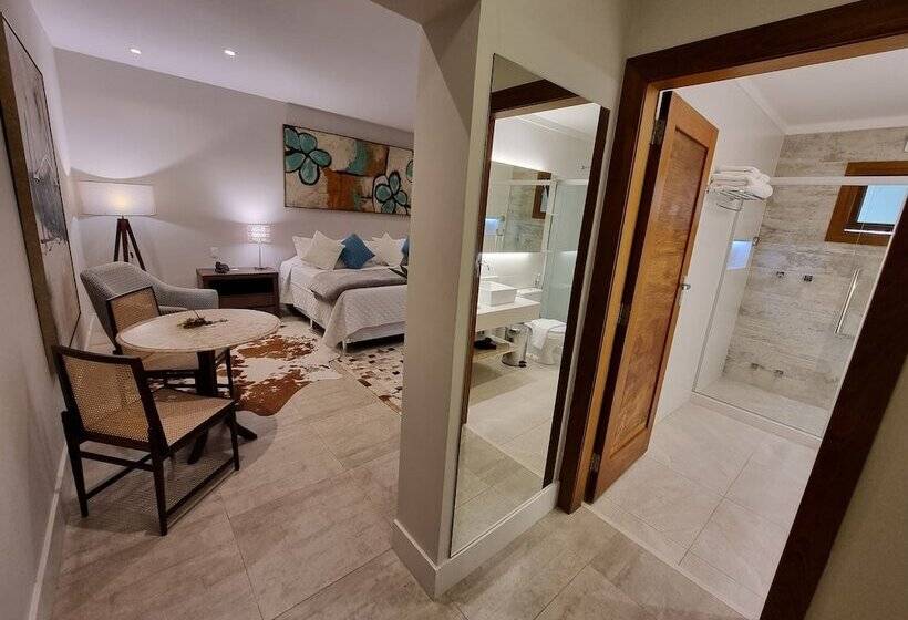 豪华套房, Saison Resort & Spa