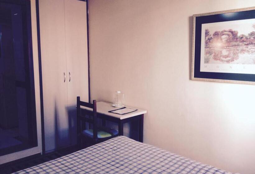 חדר בסיסי, São Bento