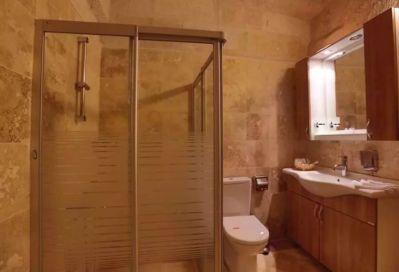 سوییت جونیور, Vezir Cave Suites