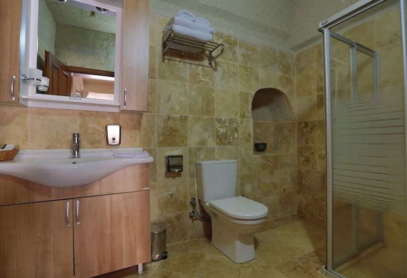 سوییت جونیور, Vezir Cave Suites