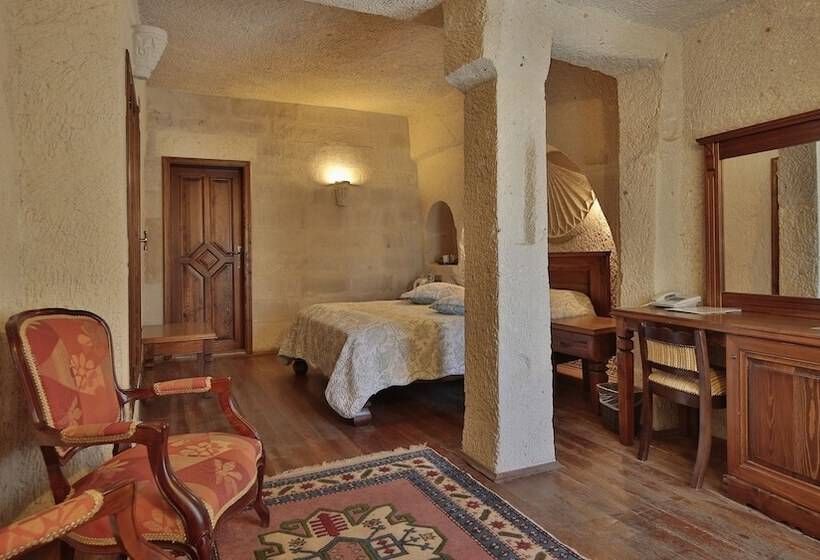 سوییت جونیور, Vezir Cave Suites