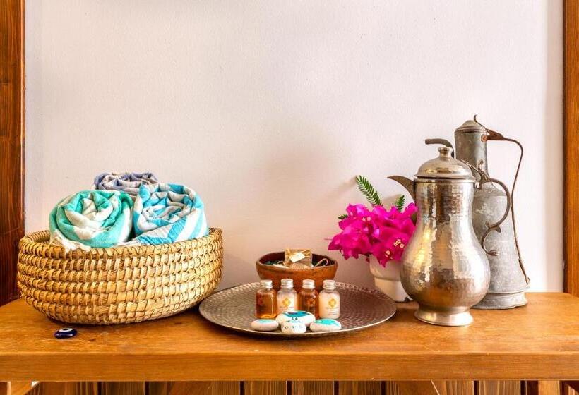 اتاق اکونومی, Old Town Hotel Kalkan