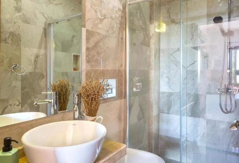 اتاق استاندارد با چشمانداز دریا, Old Town Hotel Kalkan