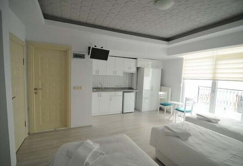 إستوديو قياسى, Otel Tersane