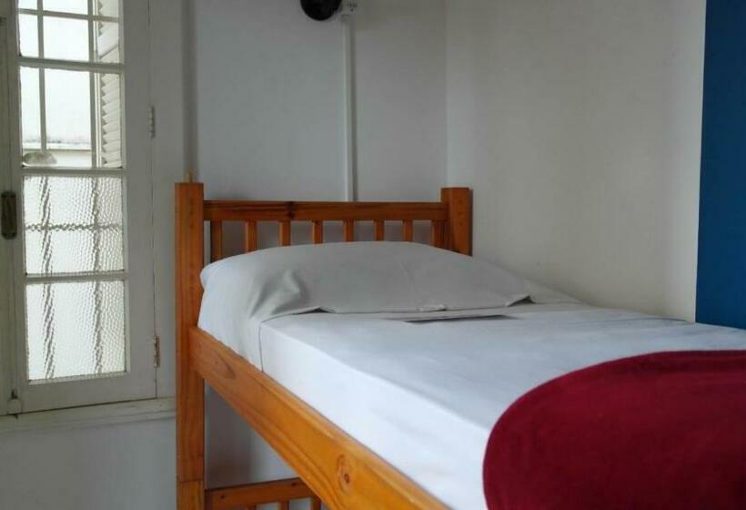 基本间, Poa Eco Hostel