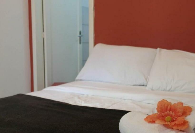 Люкс Классика, Poa Eco Hostel