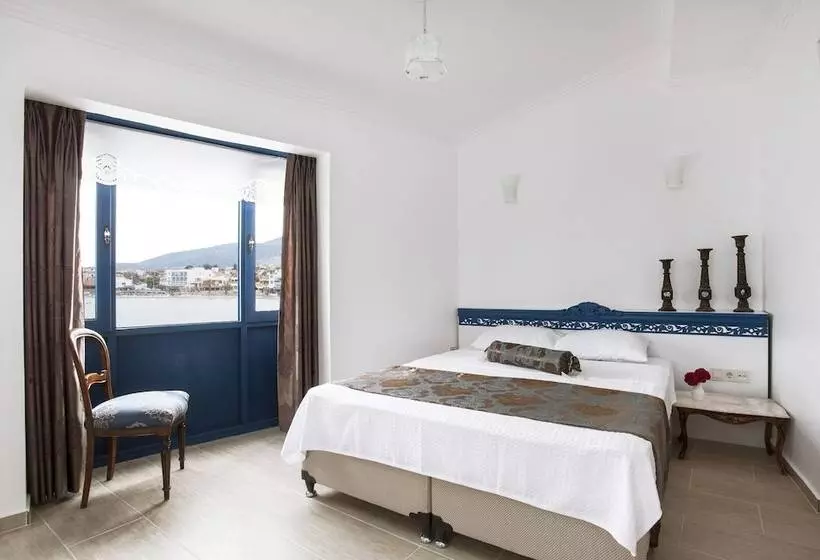 オーシャンビュースイート, Uzum Iskelesi Butik Otel