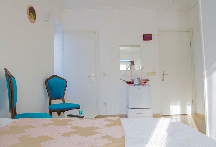 Люкс Вид на Море, Uzum Iskelesi Butik Otel