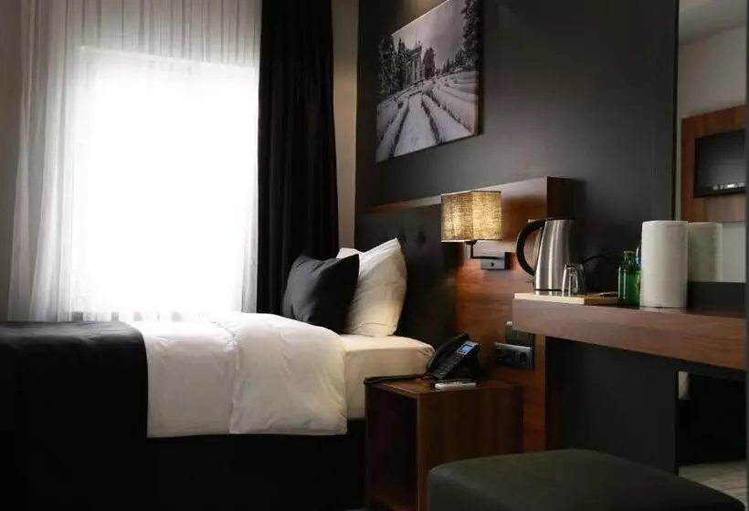 اتاق استاندارد یک نفره با چشم‌انداز دریا, Azra Suite Otel