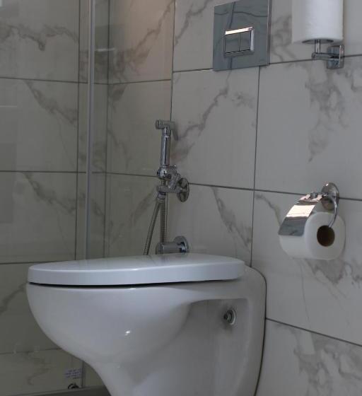 Семейный Номер, Azra Suite Otel