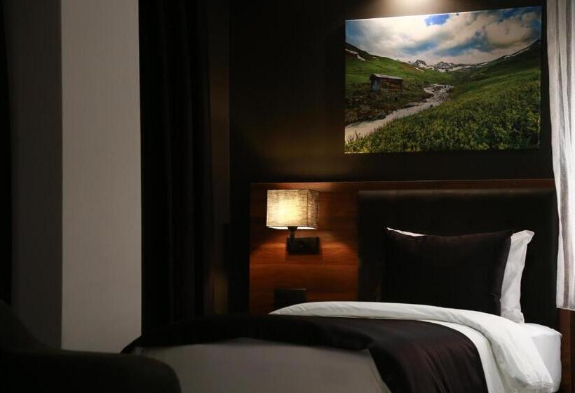 Семейный Номер, Azra Suite Otel