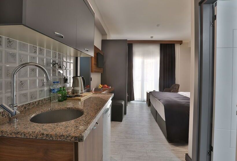 Номер Стандарт, Azra Suite Otel