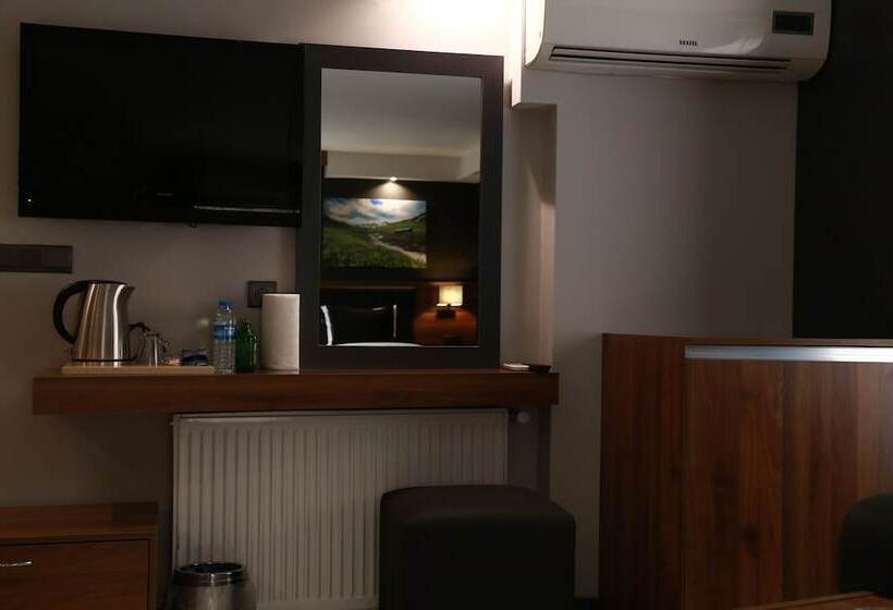 Семейный Номер, Azra Suite Otel