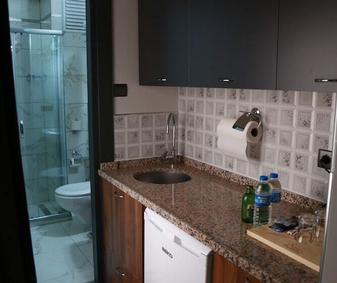 Номер Стандарт, Azra Suite Otel