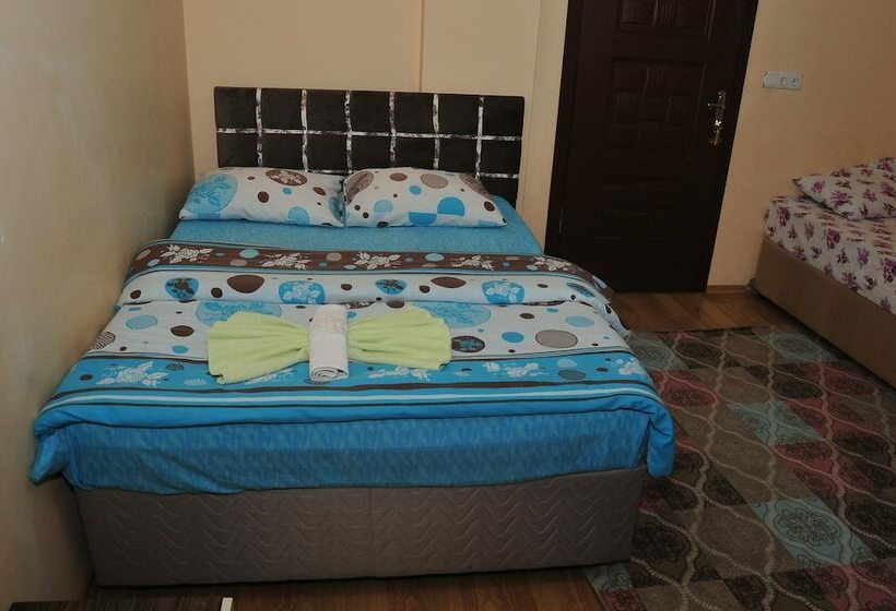 Suíte, Cam Motel