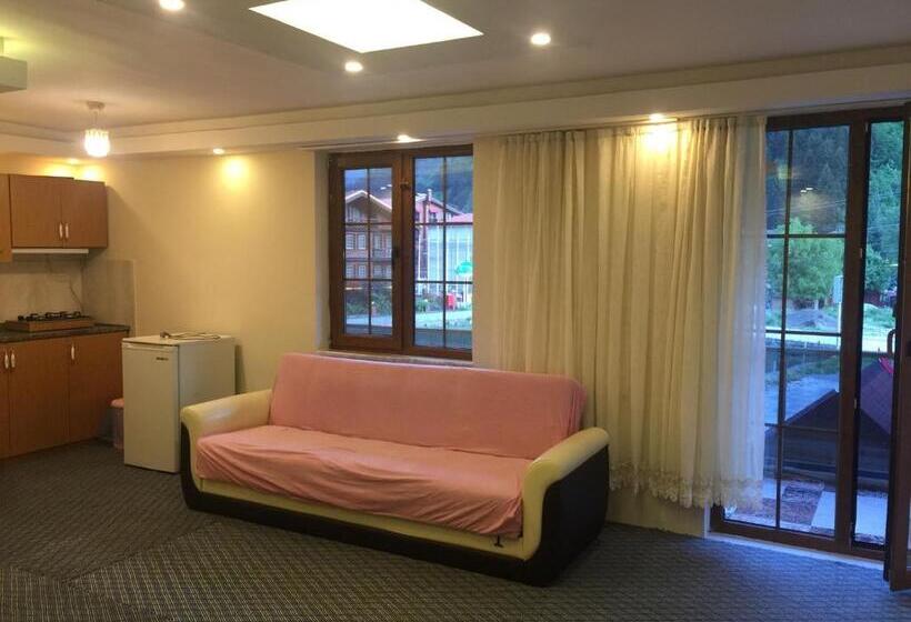Suíte Deluxe, Cam Motel