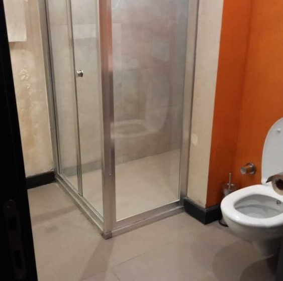 اتاق لوکس سه تخته, Acar Suite