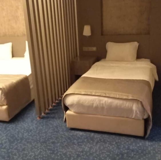 Трехместный Номер Deluxe, Acar Suite